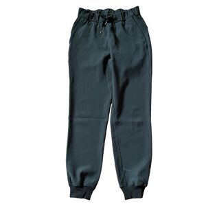 Lululemon On the Fly Jogger Size 4